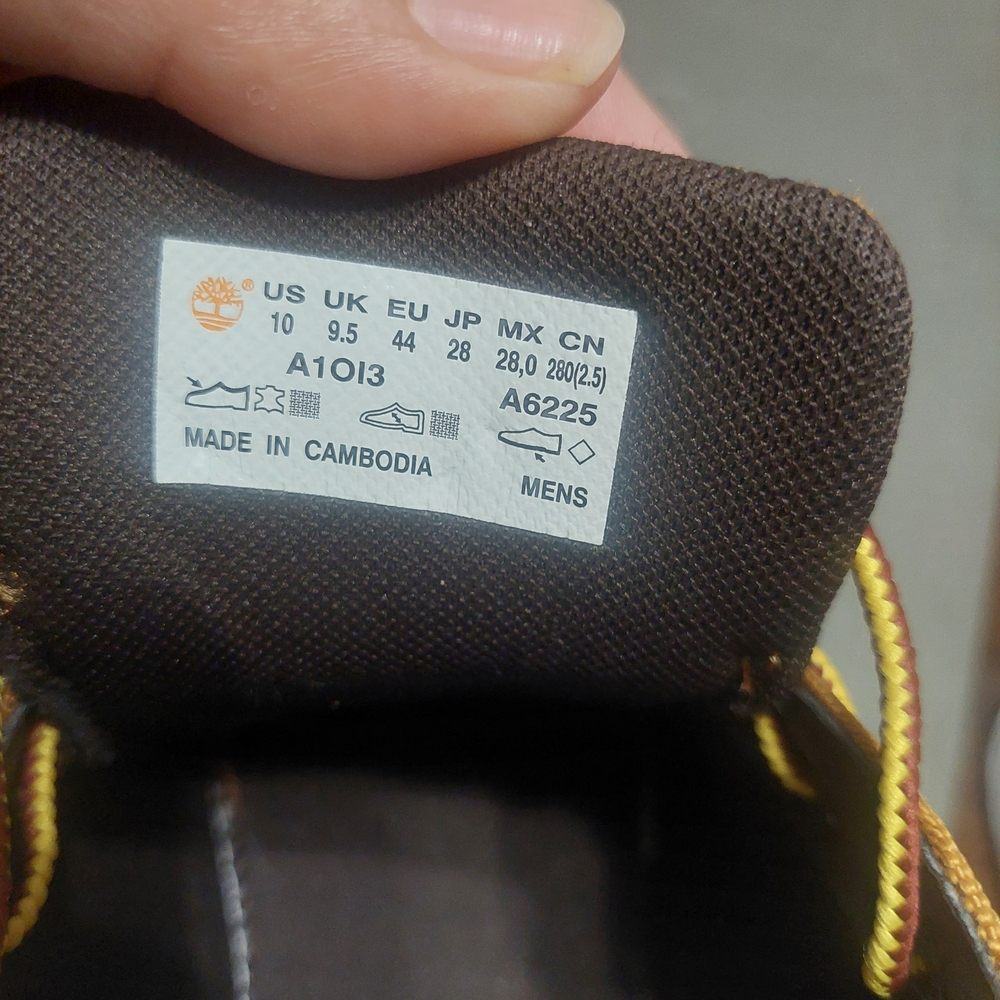 Timberland Tan Sneakers with Nubuck Leather and Rubber Sole - Picture 4 of 7